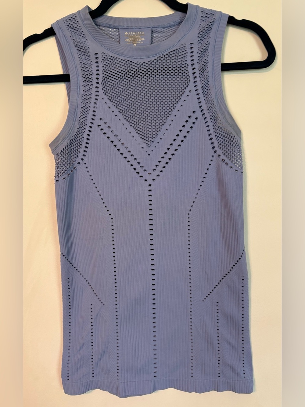 Athleta Oxygen Lavender/blue Perforated Seamless Tank size XS